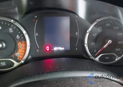 2018 Jeep Renegade Latitude 4X4 from USA, damaged, VIN ZACCJBBB7JPH64573